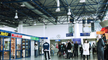 Locuitorii Moldovei tot mai des zboară cu avioanele