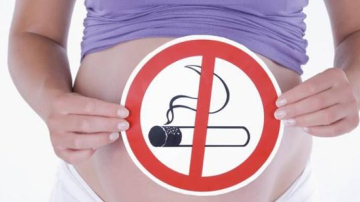 Курение во время беременности опасно для мозга ребенка