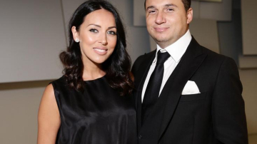 Însărcinată în 5 luni, Alsou și soțul ei, au apărut fericiți împreună la un eveniment monden