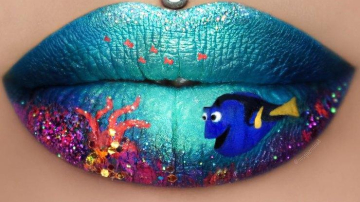 Бьюти-блогер из Австралии рисует картины на губах