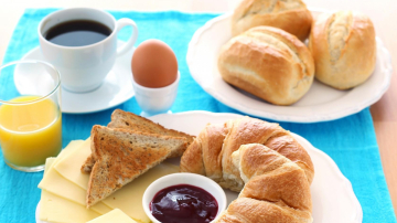 Двойной завтрак поможет контролировать вес, заверяют диетологи