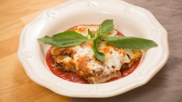 Carne de porc pe pat de cartofi