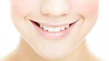 Cum să ai buzele de culoare roz