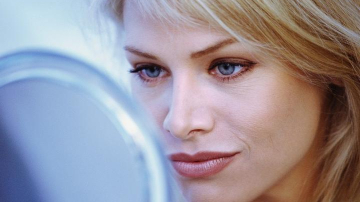 Ученые назвали лучшее лекарство от морщин