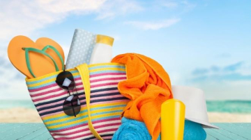 Trusa cosmetică de călătorie: ce trebuie să luăm cu noi în mod obligatoriu