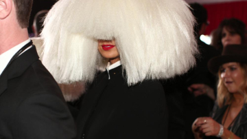 Acesta este sotul Siei. Vezi cum arata a doua jumatate a celei mai misterioase cantarete din lume