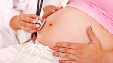 Прием фолиевой кислоты во время беременности снижает риск ожирения у ребенка