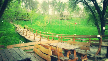 O trecere în revistă a celor mai bune locuri pentru un picnic în afara oraşului – condiții, preţuri, contacte