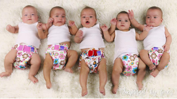 Близнецы: "пятерняшки" из Австралии - новые фото. Грудное и искусственное вскармливание