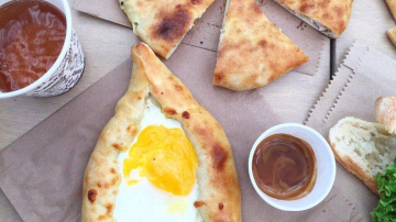 Evenimentul gastronomic al verii: deschiderea primei brutării cu specific georgian din Moldova „BULKA”