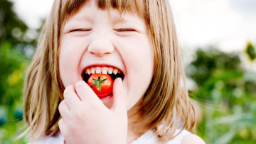 Англичане массово переводят детей на веганство