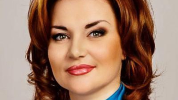 Păr sănătos cu ajutorul plasmoliftingului. Interviu cu Valeria Bulat