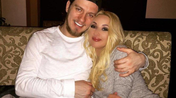 Мама Леры Кудрявцевой призналась, что телеведущая не может забеременеть