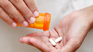 Прием антибиотиков в детстве приводит к диабету 1-го типа, предупреждают врачи