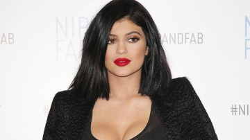 Se transforma in copia fidela a lui Kim Kardashian? Kylie Jenner si-a schimbat look-ul. Cum arata acum tanara de 19 ani