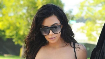 Kim Kardashian a slabit 30 de kg. Iata cum arata silueta ei - FOTO