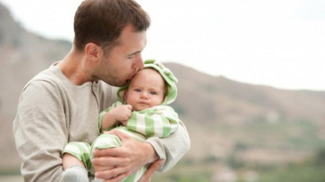 3 life hack-uri pentru tăticii începători