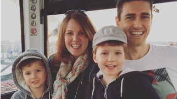 После мальчиков-близнецов женщина родила девочек-близнецов