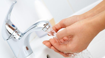 380 жилых домов Кишинева останутся завтра без горячей воды