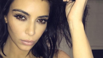 Selfie provocator marca Kim Kardashian! Vedeta nu mai are limite