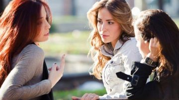 Чтобы казаться привлекательным, нужно дружить с некрасивыми людьми, говорят специалисты