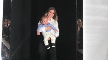 Галина Юдашкина показала лицо сына парижской публике