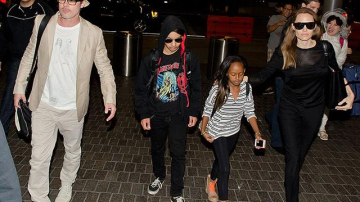 Няня Анджелины Джоли просит ее не отнимать у детей отца