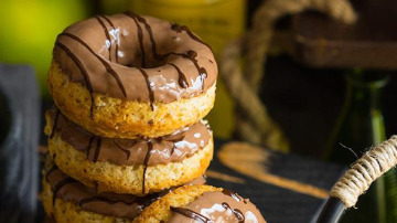 Gogoși aromate cu mere la cuptor