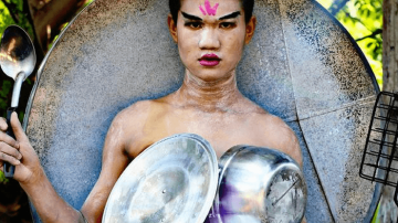 17-летний дизайнер из Таиланда создает наряды из проволоки, еды и цветов