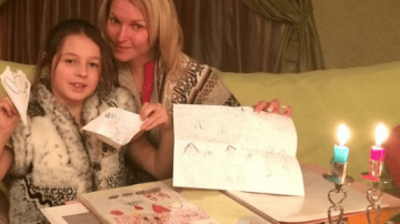 Блогеры осудили Анастасию Волочкову за откровенное фото дочери