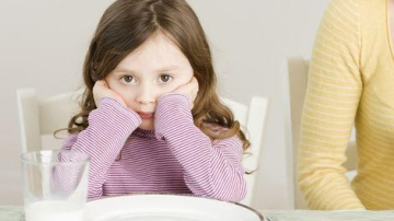 13 способов убедить капризного ребенка кушать