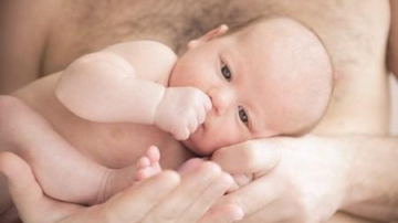 Ученые: через 10 лет мужчины смогут рожать детей