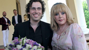 Alla Pugaciova și Maxim Galkin au marcat 15 ani de relație. Fotografii memorabile cu cei doi