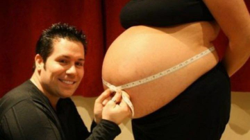 Cum arată copilul care a ieşit din cea mai mare burtă de gravidă din lume?