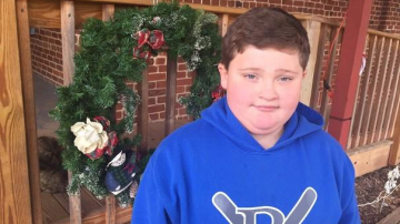 Санта-Клаус довел школьника до слез советом похудеть