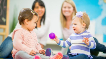 Socializarea timpurie: pro sau contra