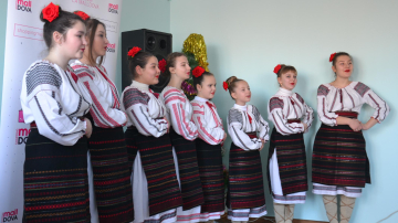 Surprize de sărbători de la Shopping MallDova pentru 30 de bătrâni din Rezina