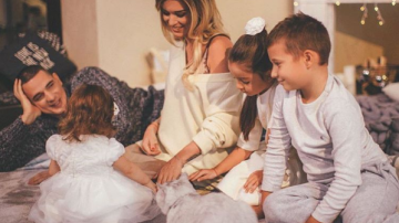 Ксения Бородина и Курбан Омаров подарили сказку маленькой Теоне