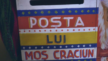 „O păpușă și sănătate mamei”. Ce îi scriu copiii moldoveni lui Moș Crăciun și unde ajung scrisorile lor