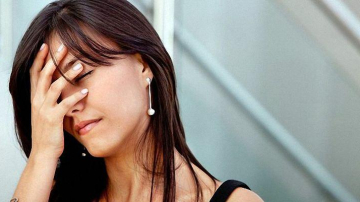 Cum se manifestă insuficiența de hormoni feminini?