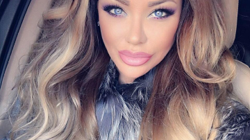 Bianca Dragusanu se marita din nou? Blonda s-a lasat filmata si admirata in toate pozitiile