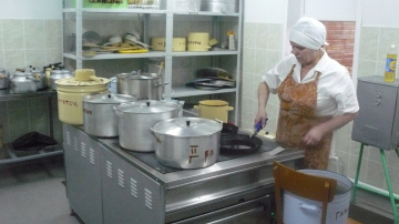 Alimentaţie mai bună pentru preşcolari. Autorităţile au alocat mai mulţi bani pentru meniurile din grădiniţe
