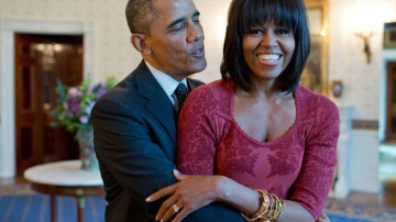 Soţii Barak şi Michelle Obama îşi vor scrie memoriile pentru 60 de milioane de dolari