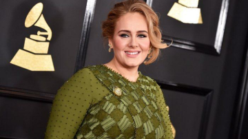 Певица Адель вышла замуж за отца своего ребенка