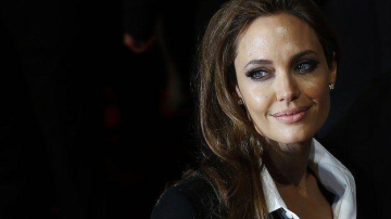 Тайна нового бойфренда Анджелины Джоли раскрыта