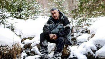 Доктор Комаровский показал нежное фото с внуками