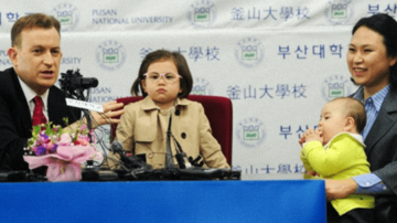 Дочь профессора Келли провозгласили будущей королевой Вселенной