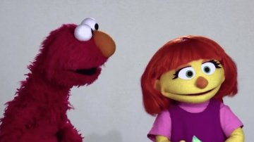 Девочка с аутизмом стала постоянным персонажем «Улицы Сезам»