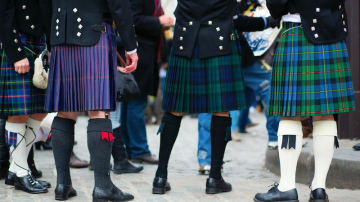 В Новой Зеландии мальчикам разрешили носить в школу юбки