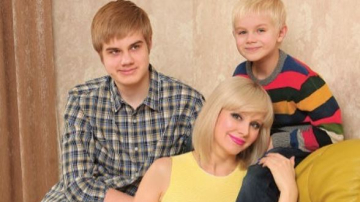 Cântăreața rusă Natali a născut cel de-al treilea copil, la 43 de ani